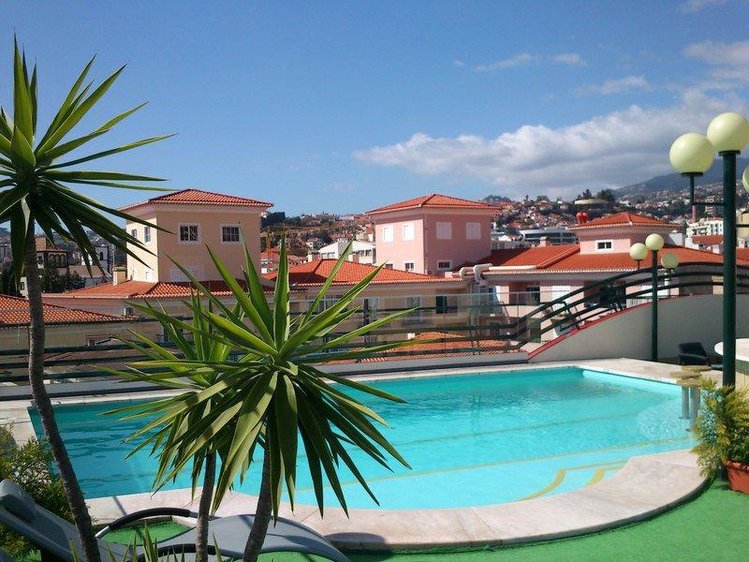 Zájezd Windsor **** - Madeira / Funchal - Bazén