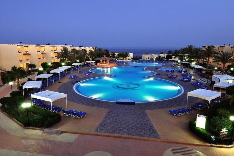 Zájezd Grand Oasis Resort **** - Šarm el-Šejch, Taba a Dahab / Sharm el Sheikh - Bazén