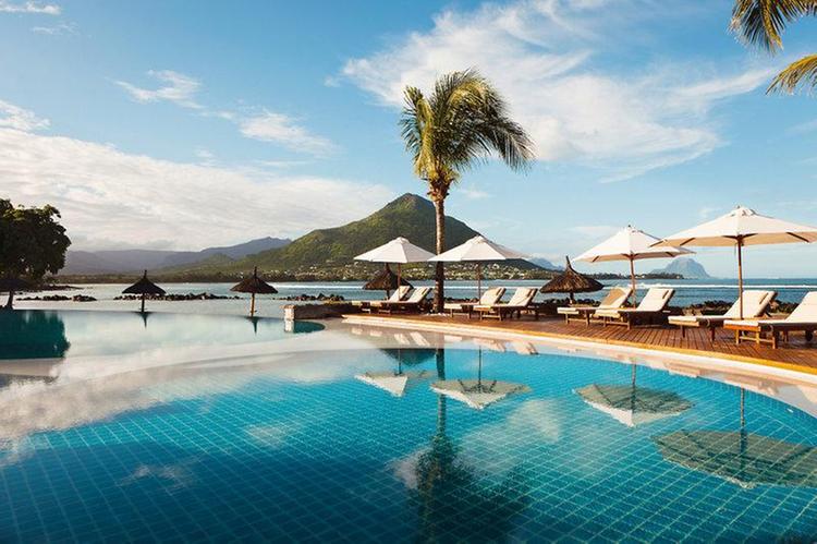 Zájezd Sands Suites Resort & Spa ****+ - Mauricius / Flic en Flac - Bazén