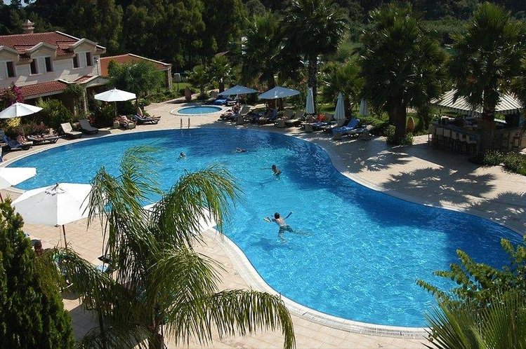 Zájezd DALYAN Resort Spa **** - Egejská riviéra - od Dalamanu po Fethiya / Dalyan - Bazén