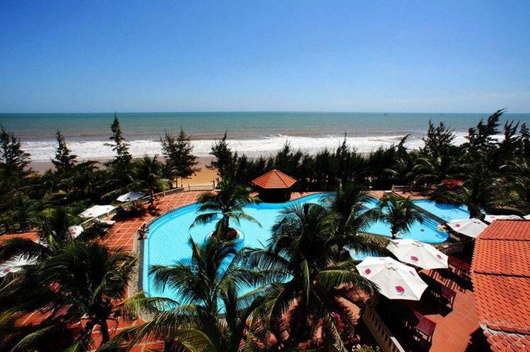 Zájezd Golden Coast Resort  Spa ***+ - Vietnam / Phan Thiet - Bazén
